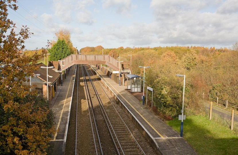 Hedge End Station
